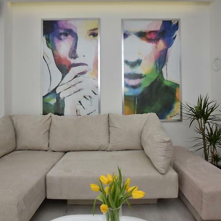 Apartman Petra Lägenhet Makarska Exteriör bild
