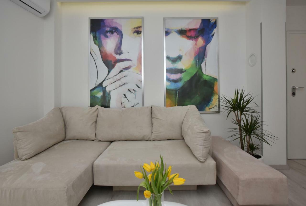 Apartman Petra Lägenhet Makarska Exteriör bild